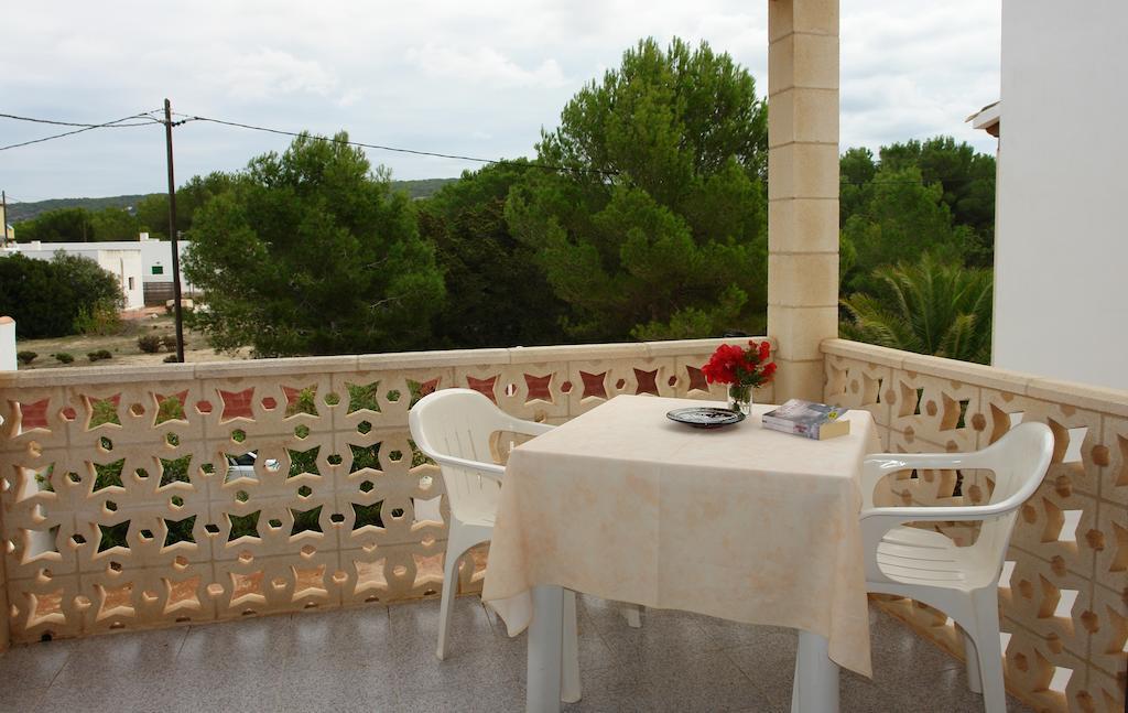 Apartamentos Escandell - Formentera Vacaciones Playa Migjorn Ruang foto